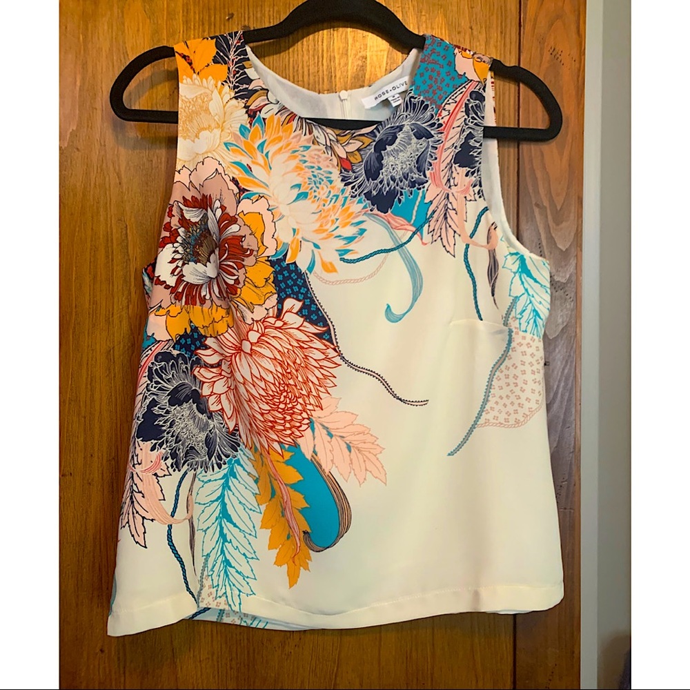 Rose & Olive Flower Sleeveless Lined Blouse